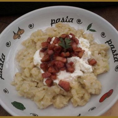 Bryndzovo-syrové halušky