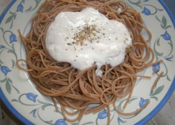 Špagety so syrovou omáčkou